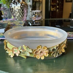 MIKE + ALLY 5.5" Gold Flowered w/Frosted Glass Soap Dish Holder